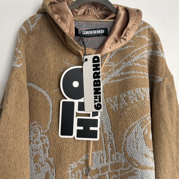 6thNBRHD - ‘Town’ pullover hoodie in wheat - Picture 3 of 5